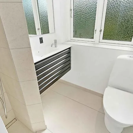بيت للعطل With Pool And Panoramic View Of The Sea